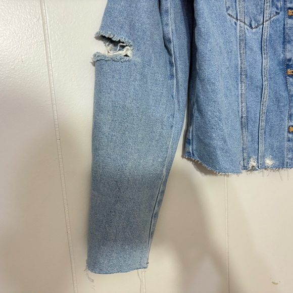 ZARA TRF Authentic Denim Destroyed Cropped Jacket Size S New - Picture 5 of 11